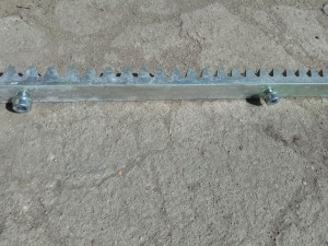 Gear rack for Uni-Mast i Uni-X-Mast