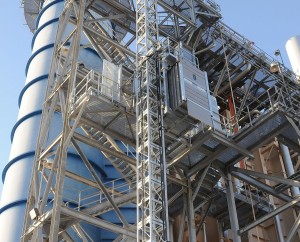 Industrial elevators Geda SH1600 material and persons