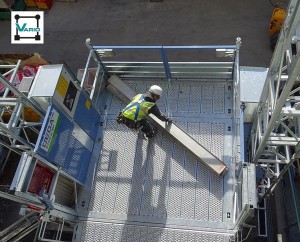 Geda 3700 Z/ZP 10m - dźwig towarowo-osobowy