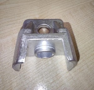 Guide roller guard, left for trolley (GEDA LIFT)